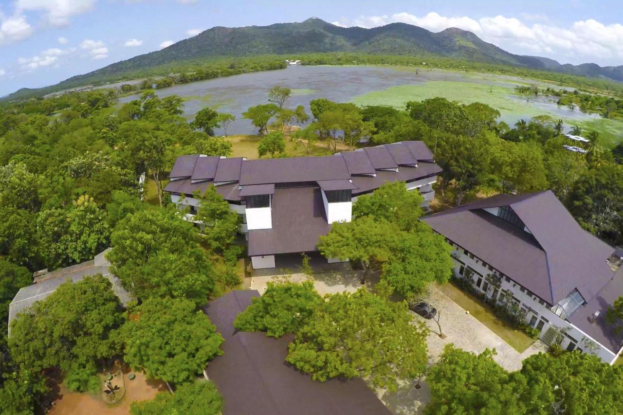 Grand Tamarind Lake Kataragama Dış mekan fotoğraf