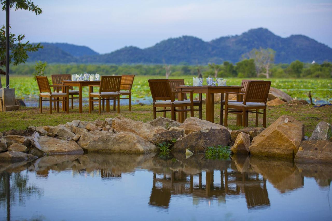 Grand Tamarind Lake Kataragama Dış mekan fotoğraf