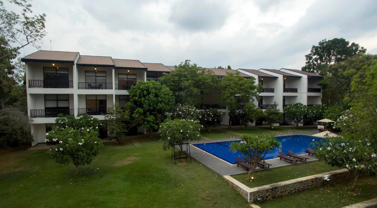 Grand Tamarind Lake Kataragama Dış mekan fotoğraf